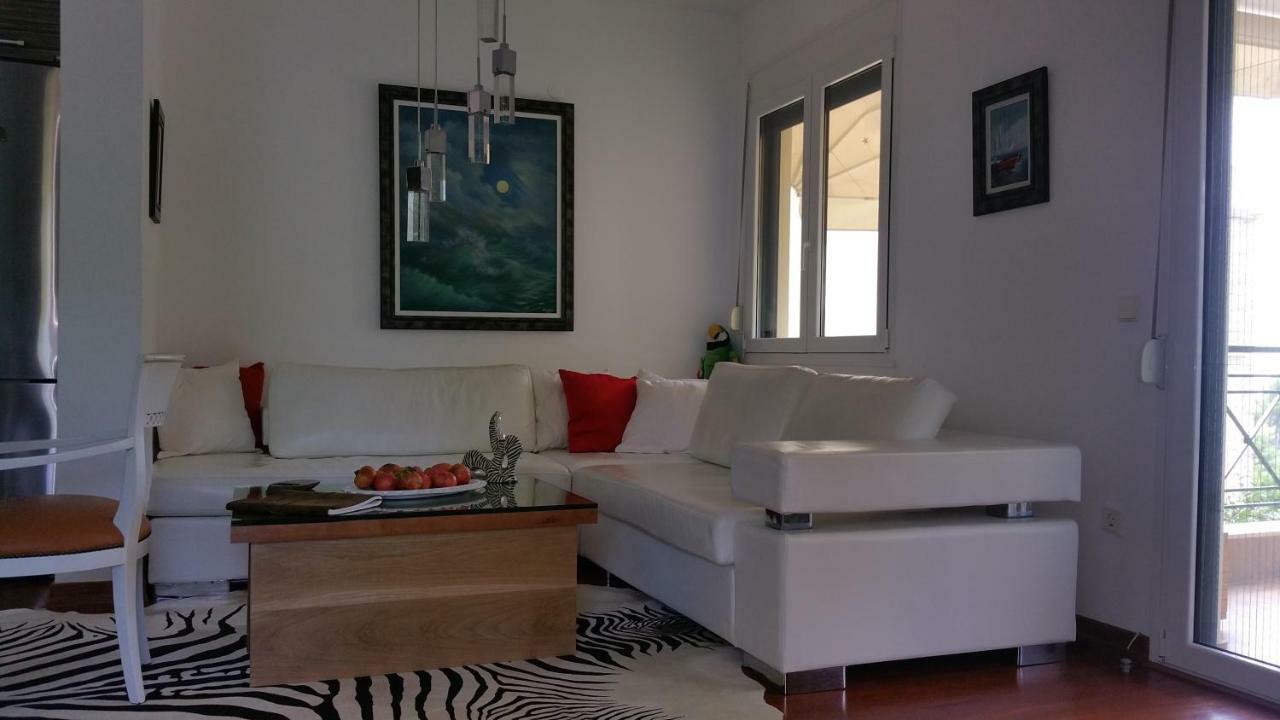 Villa Chris Possidi Exterior photo